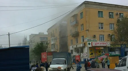 В Волгограде в результате взрыва разрушился подъезд жилого дома, есть погибшие и раненые - ОБНОВЛЕНО - ФОТО