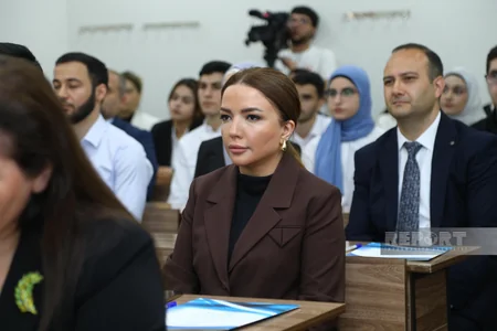 Bakıda cəmiyyətdə nümunəvi ailə modelinin təşviqi üçün gənclərin məsuliyyətinin artırılması müzakirə olunub