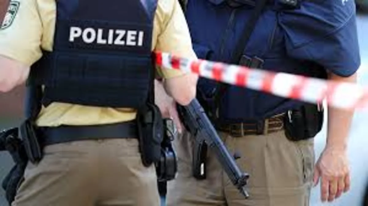 15 policemen injured in a mass brawl in Germany