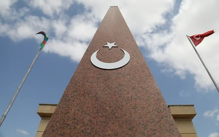 Azərbaycan və Türkiyə hərbçiləri Pirəkəşküldən Acıdərəyə yürüş edib