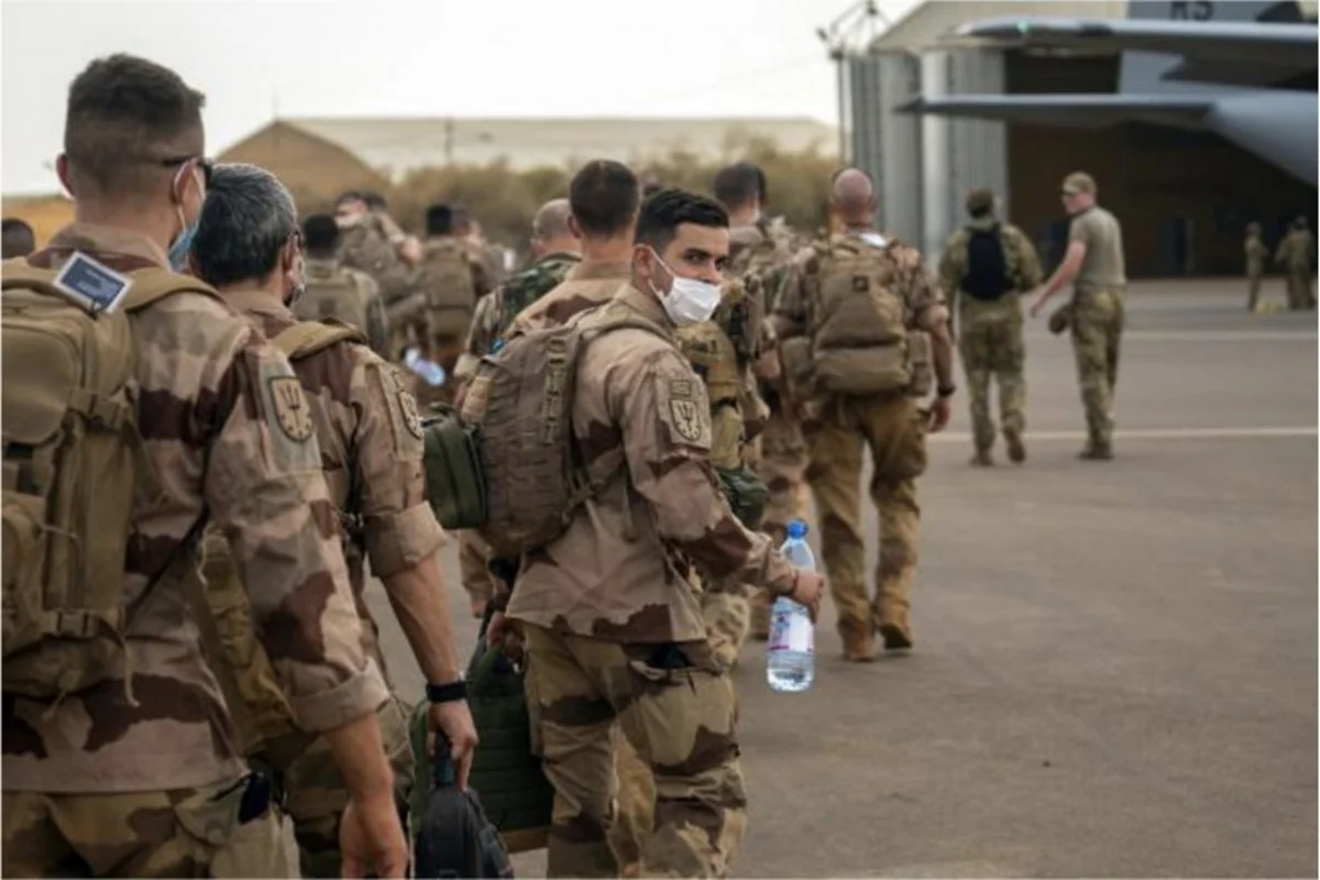 France to reduce its military contingent in 3 African countries
