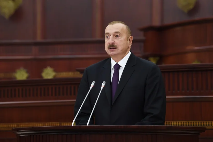 Президент Ильхам Алиев принимает участие в торжественном заседании, посвященном 100-летию Парламента Азербайджана