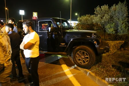 Bakıda mikroavtobus piyadanı vurub, digər maşın isə üzərindən keçib - FOTO - VİDEO - YENİLƏNİB