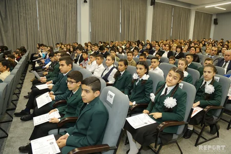 Respublika fənn müsabiqəsi qaliblərinin mükafatlandırılması mərasimi keçirilib