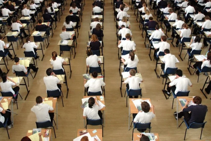 Dövlət qulluğuna qəbul üzrə namizədlərlə müsahibələrin keçirilmə qrafiki müəyyən edilib