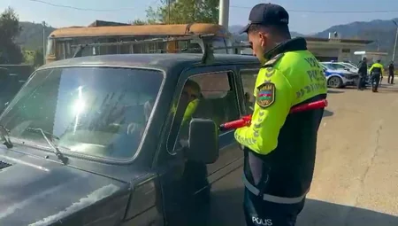 Lerikdə kobud qayda pozuntularına yol verən sürücülər aşkarlanıb