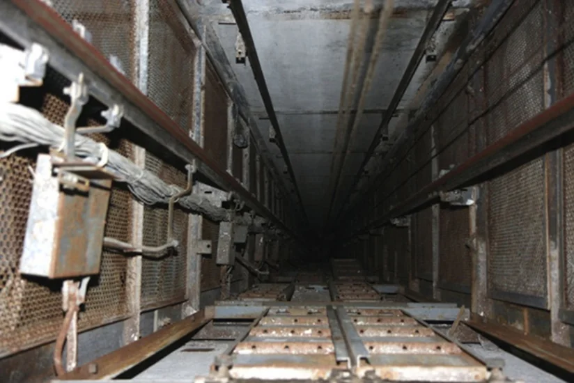 ​Tələbə qızın lift şaxtasına düşmə hadisəsi ilə bağlı cinayət işi başlanıb