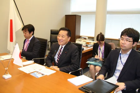 Azerbaijani presidential aide meets with advisor to Japanese PM