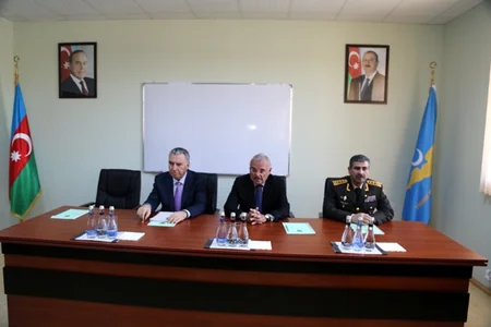 Baş nazir Artur Rasizadə Hərbi Hava Qüvvələrinin hərbi hissəsində olub