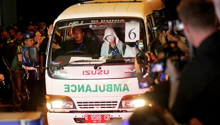 Число погибших при взрывах в Индонезии возросло до 6, еще 35 пострадали - ОБНОВЛЕНО - 2