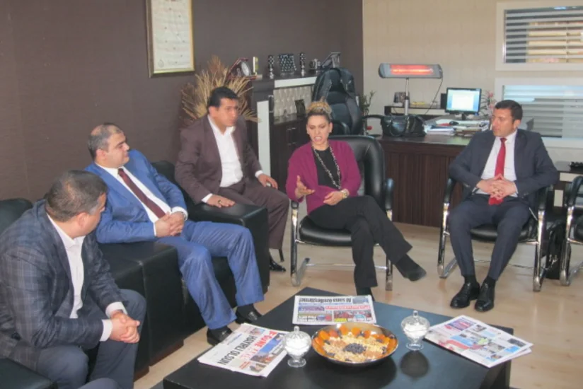Azərbaycanda 5 KİV-in adının Mətbuat Şurasının qara siyahısına salınması üçün təqdimat hazırlanıb