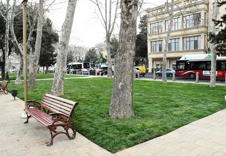 Bakının mərkəzi küçələrində aparılan abadlıq işləri yaxın vaxtlarda yekunlaşacaq