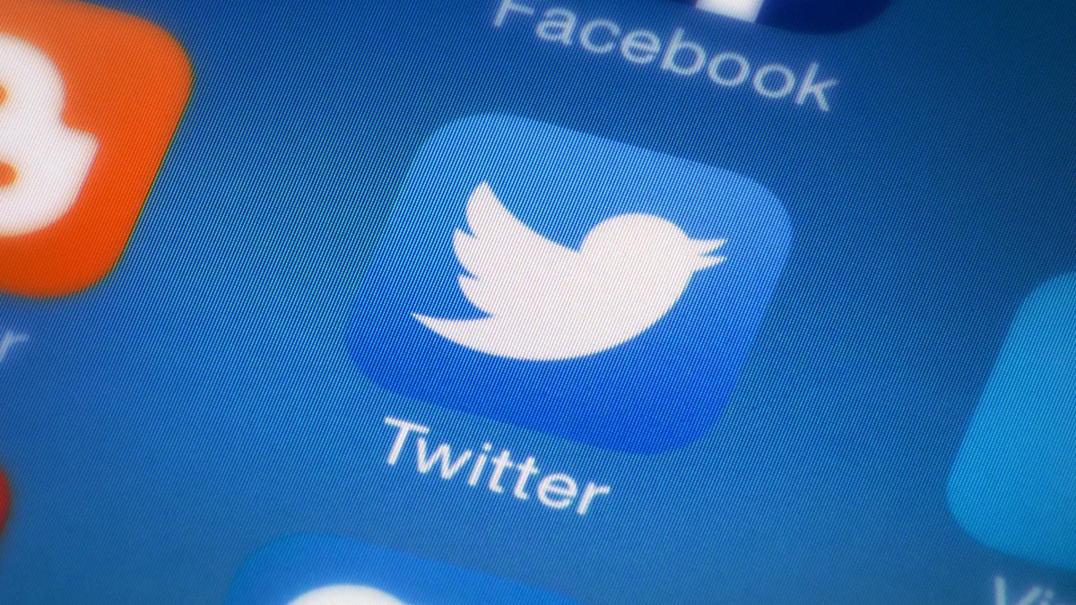 Twitter revenue for first quarter of 2021 exceeds $1B