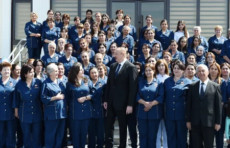 Prezident İlham Əliyev “Azərxalça” ASC-nin Xaçmaz filialının açılışında iştirak edib