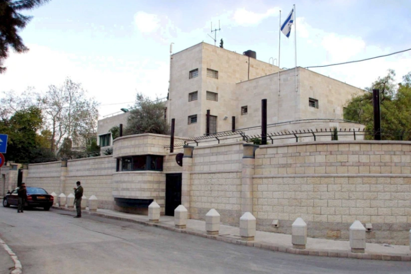 İsrailin Baş naziri Netanyahunun iqamətgahına raketlər atılıb