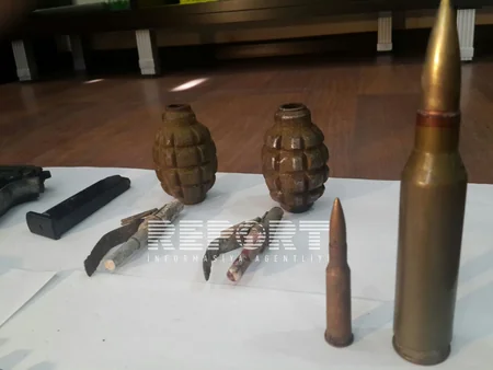 Təmiz Şəhər ASC-nin çeşidləmə zavodunda silah-sursat tapılıb - FOTO