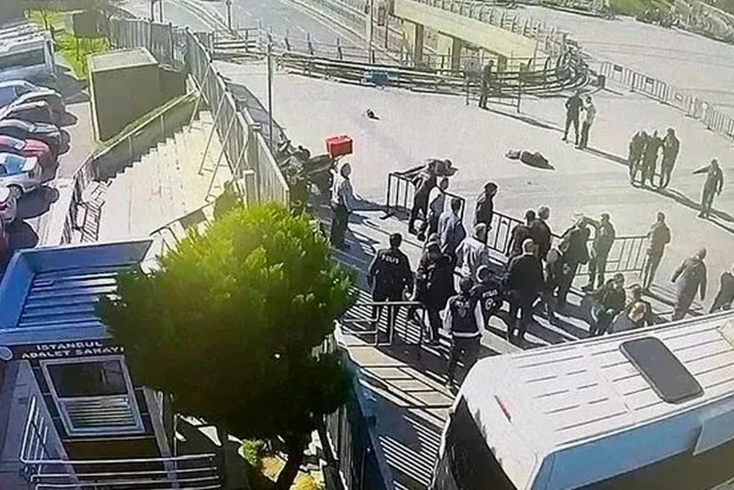 Полиция задержала третьего нападавшего на суд в Стамбуле и еще нескольких человек