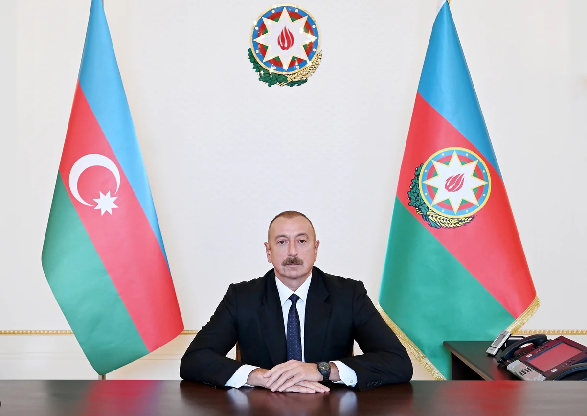 Vətəndaşlar Prezidentə yazırlar: “Ordumuzun güclənməsi sizin zəhmətinizin sayəsindədir”