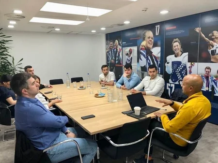 ASAPES-in magistrantları Tottenhemin stadionunda olublar