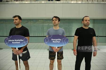 Dövlət qurumları arasında üzgüçülük yarışının açılış mərasimi keçirilib