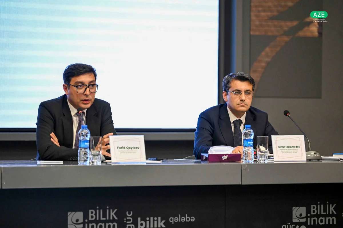 Fərid Qayıbov idman federasiyalarının nümayəndələri ilə 20-ci görüşünü keçirib