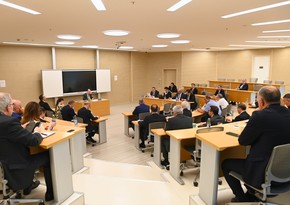 Азербайджанские дипломаты обсудили перспективы двустороннего сотрудничества с разными странами