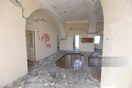 Tərk edilmiş tarixi sanatoriya: Divarları dağılan tikili tarixə qovuşacaq? - REPORTAJ