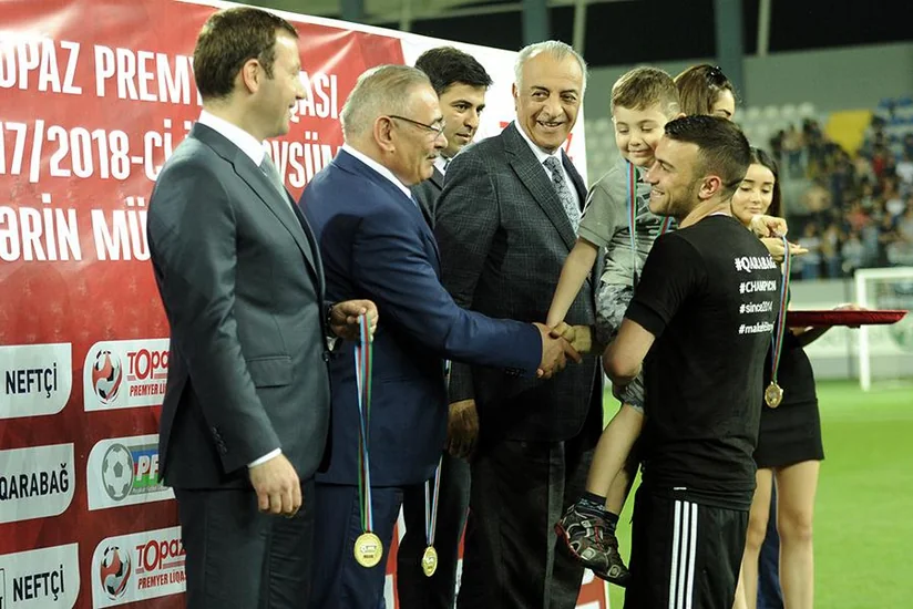 Qara Qarayev: Qarabağı sevməyənləri də təbrik edirəm - MÜSAHİBƏ