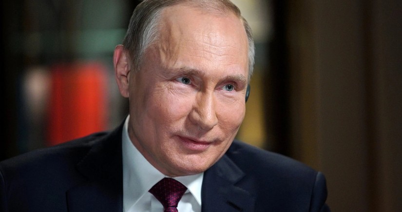 Putin departs from Magadan to Anchorage for summit with Trump