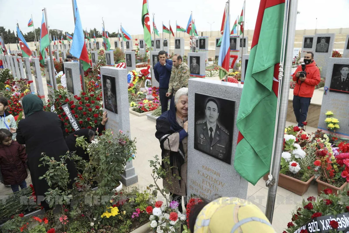 Vətən müharibəsi şəhidlərinin anım günü ilə bağlı məzarları ziyarət olunub
