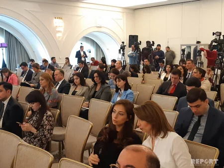Bakıda iqtisadiyyatın şaxələndirilməsinə həsr edilmiş beynəlxalq konfrans keçirilib