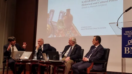 “Qarabağ xanlığı: tarixi və mədəni kimlik” kitabının təqdimat mərasimi keçirilib