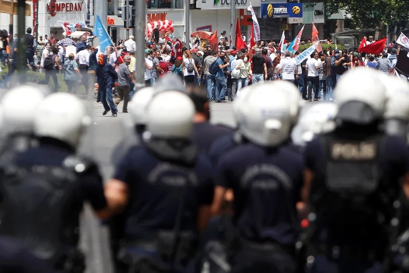 Mass actions banned in Ankara
