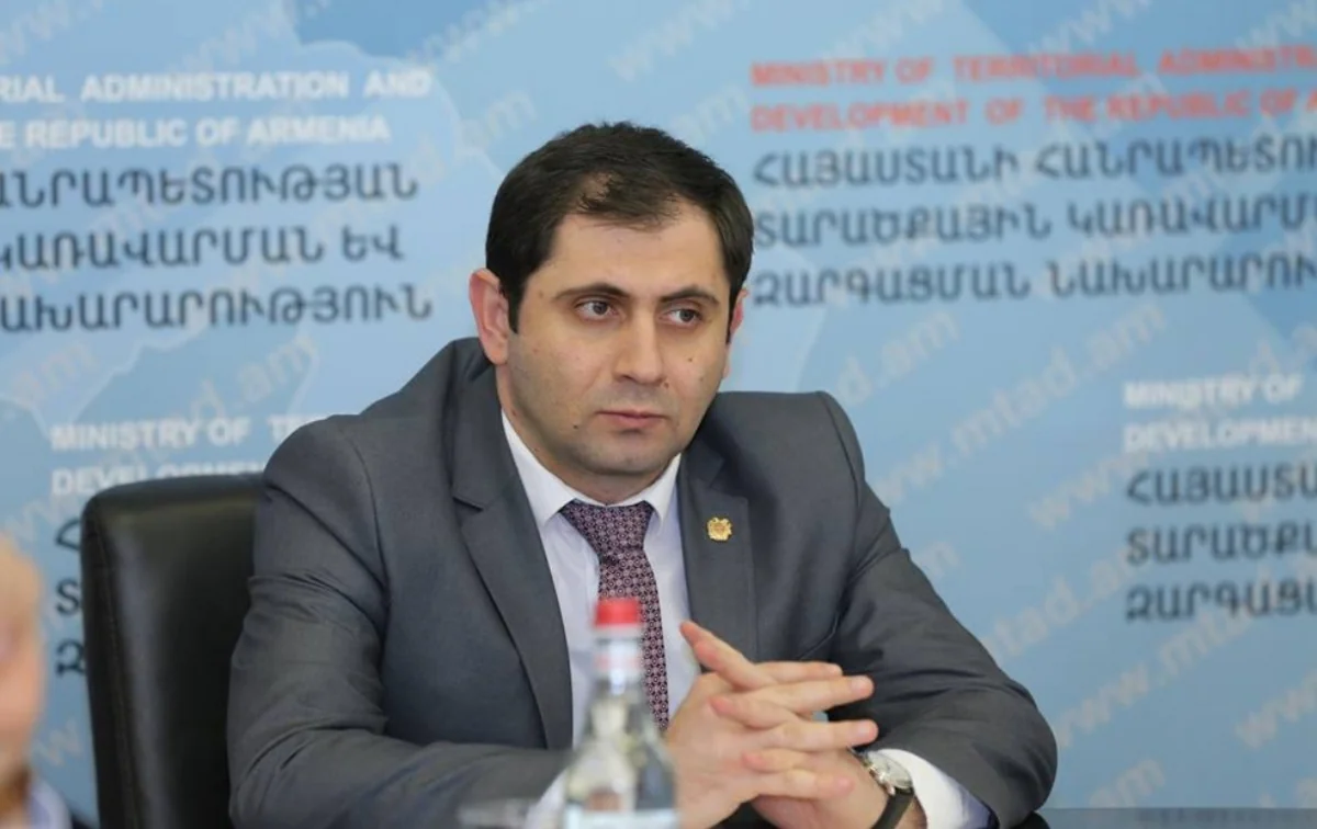 Ermənistan Baş nazirinin müavini Rusiyaya gedəcək