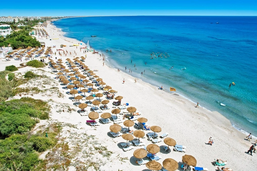 Tunisia tightening restrictions for foreign tourists