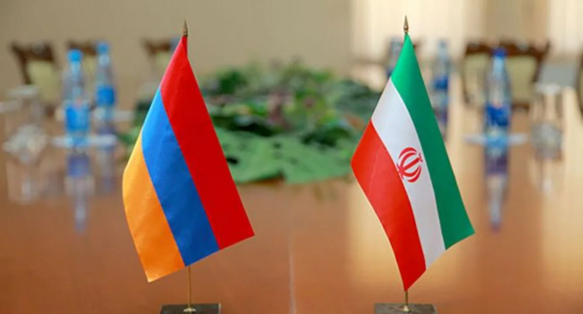 Defense ministers of Armenia, Iran mull regional security issues