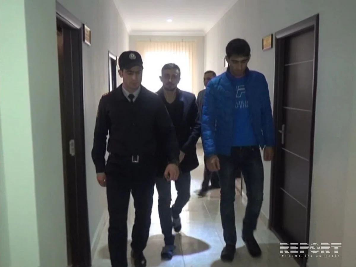 Biləsuvarda oğurluq etdikləri mağazanı yandıran şəxslər tutulub - FOTO - VİDEO