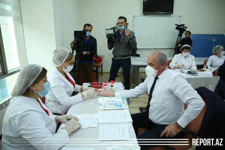 Azərbaycan neftçiləri qanvermə aksiyasına qoşuldular