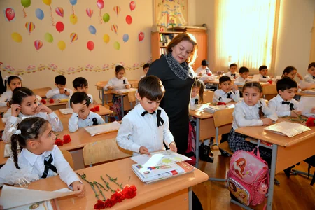Bakı məktəblərində ilk dərslər  20 Yanvar mövzusunda olub