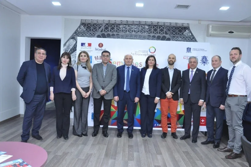 Le Carrefour qəzetinin Frankofoniya həftəsində təqdimatı keçirilib