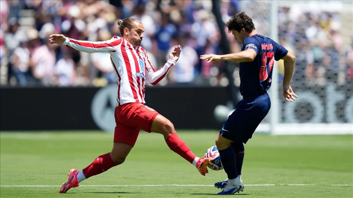 Klublararası DÇ: PSJ - Atletiko matçı qrup mərhələsinin ən çox azarkeş iştirak edən oyunu olub