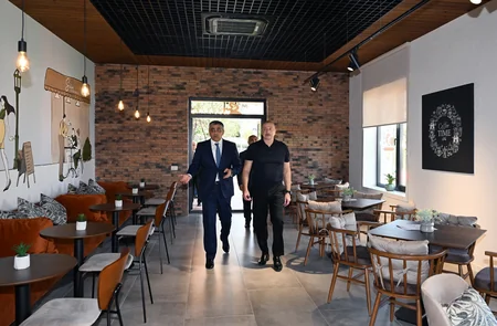 Prezident Xankəndidə əsaslı təmir və bərpadan sonra “Palace” hotelinin açılışında iştirak edib - YENİLƏNİB