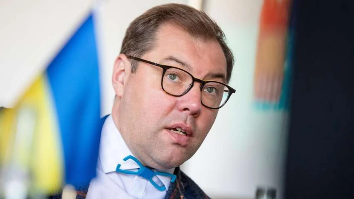 СМИ: Зеленский уволил посла Украины в ФРГ Макеева