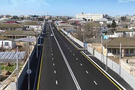 Nardaran qəsəbəsində daha bir küçədə yenidənqurma işləri yekunlaşıb