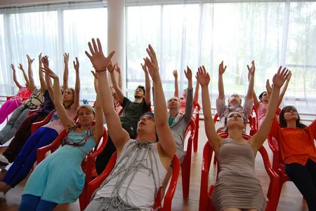 Azərbaycanlı aktrisa Rusiyada Beynəlxalq Yay Teatr Məktəbini uğurla başa vurub