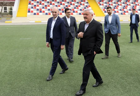 AFFA prezidenti Ağsu şəhər stadionuna baxış keçirib