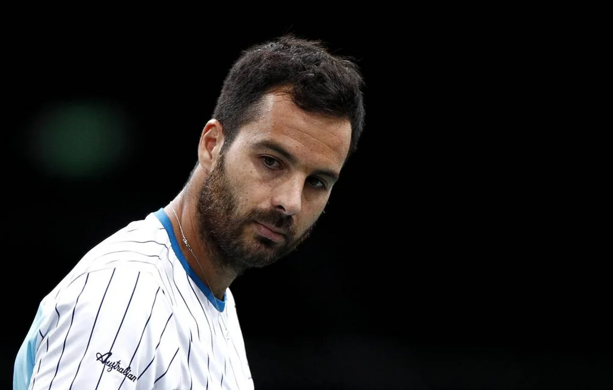 Cokoviçi italiyalı tennisçi əvəzləyəcək