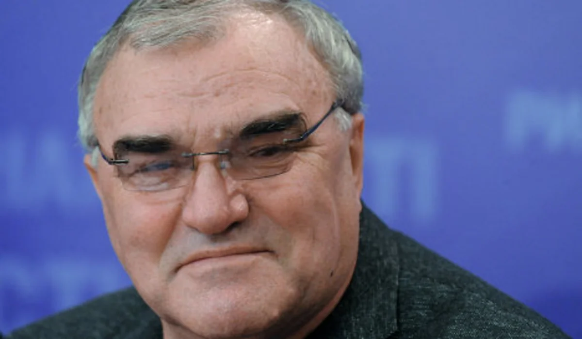 ​Rusiya yüngül atletika yığması baş məşqçisiz qalıb