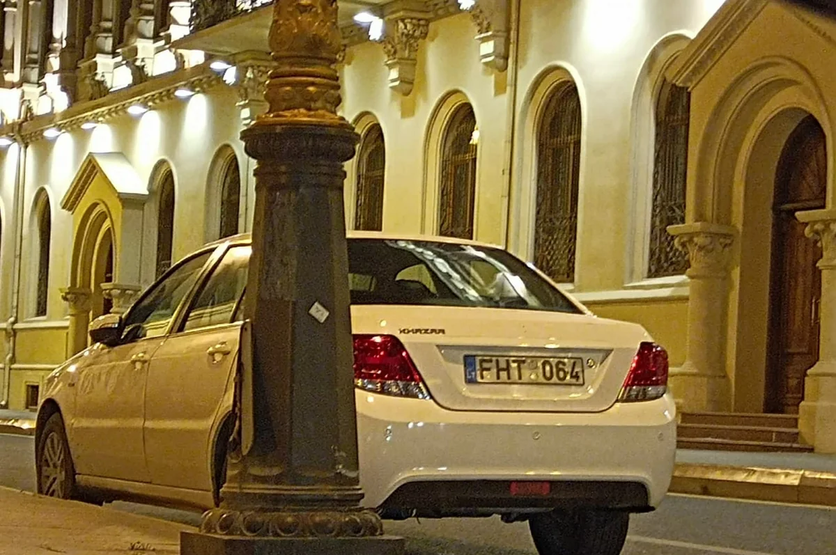 Bakıda avtomobili saxta nömrəylə idarə edən sürücü həbs olunub