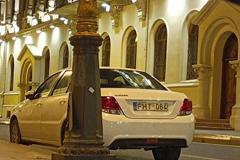 В Баку арестован водитель, управлявший автомобилем с поддельными номерами